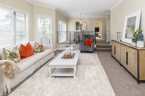 Photo of property in 1 St Elmo Rise, Shamrock Park, Auckland, 2016