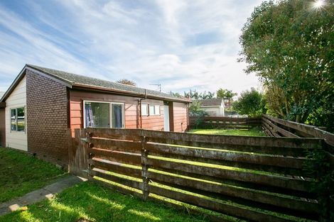 Photo of property in 2/159 Te Atatu Road, Te Atatu South, Auckland, 0610