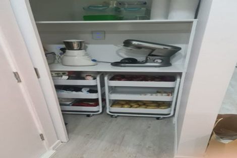 Photo of property in 122 Rowandale Avenue, Manurewa, Auckland, 2102