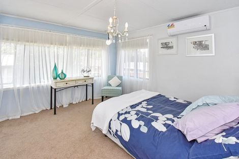 Photo of property in 15a Arthur Road, Hillpark, Auckland, 2102