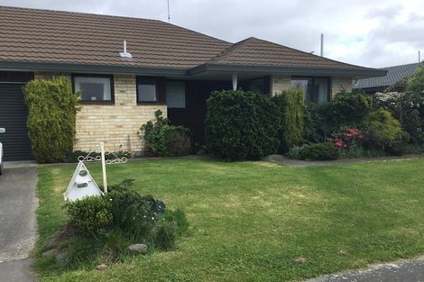 Photo of property in 2/1 Iona Place, Sockburn, Christchurch, 8042