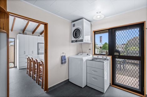 Photo of property in 1212 Louie Street, Parkvale, Hastings, 4122