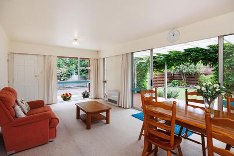 Photo of property in 2/361 Botanical Road, West End, Palmerston North, 4412