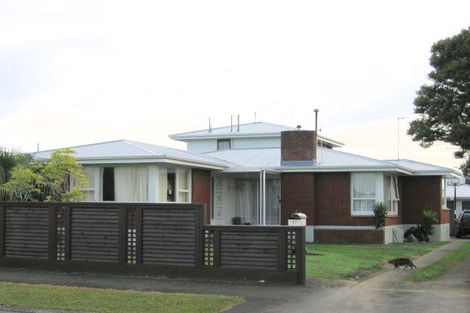 Photo of property in 17 Mears Road, St Andrews, Hamilton, 3200