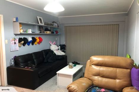 Photo of property in 27a Royal Road, Massey, Auckland, 0614