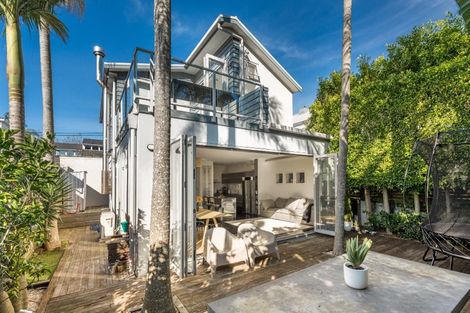 Photo of property in 8 Ireland Street, Freemans Bay, Auckland, 1011