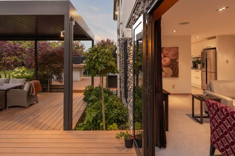 Photo of property in 215 Sparks Road, Hoon Hay, Christchurch, 8025