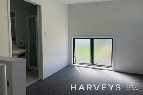 Photo of property in 24a/30 Westward Ho, Glen Eden, Auckland, 0602