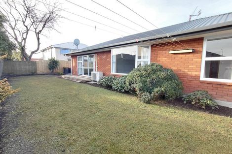 Photo of property in 2/19 Euston Street, Riccarton, Christchurch, 8041