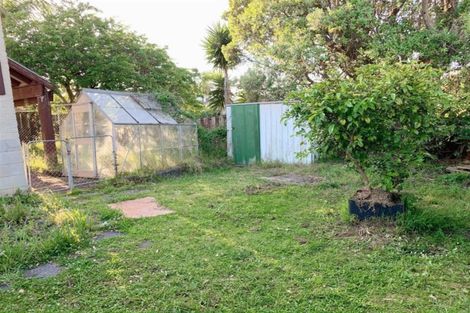 Photo of property in 1/9 Wairata Place, Te Atatu South, Auckland, 0610