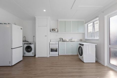 Photo of property in 184a Brooklands Road, Vogeltown, New Plymouth, 4310