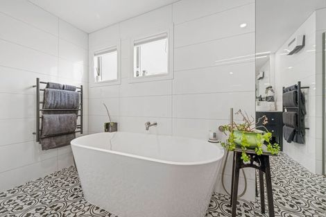 Photo of property in 22 Cornwall Street, Arrowtown, 9302