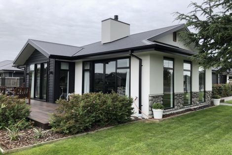 Photo of property in 292 West Belt, Rangiora, 7400