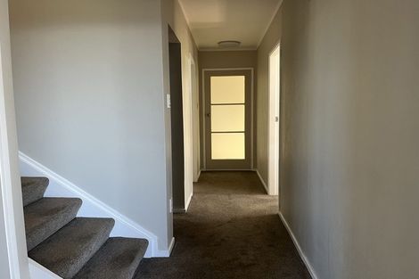 Photo of property in 10 Laurent Place, Kingston, Wellington, 6021