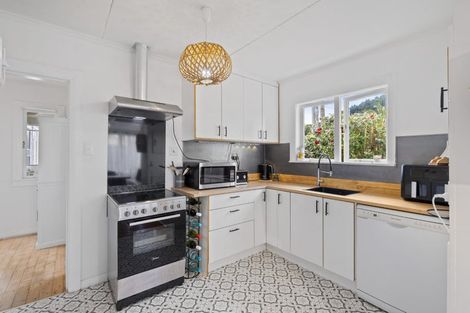 Photo of property in 1 Brick Street, Te Aroha, 3320