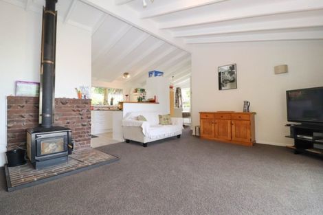 Photo of property in 19 Adams Road, Thornton Bay, Thames, 3575