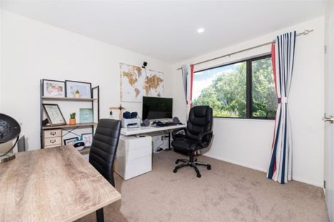 Photo of property in 14 Kotuku Street, Te Atatu Peninsula, Auckland, 0610