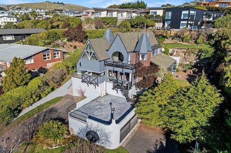 Photo of property in 8 Muritai Terrace, Mount Pleasant, Christchurch, 8081