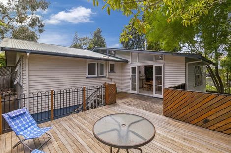 Photo of property in 68 Blakeborough Drive, Forrest Hill, Auckland, 0620