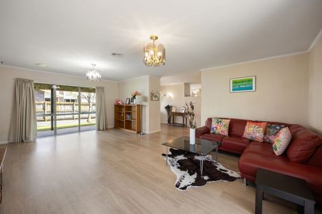 Photo of property in 38 Ashley Street, St Andrews, Hamilton, 3200