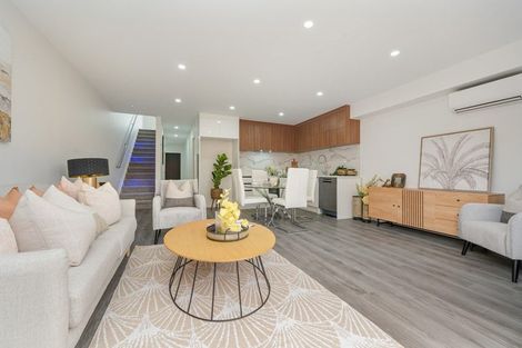 Photo of property in 20a Sabot Place, Massey, Auckland, 0614