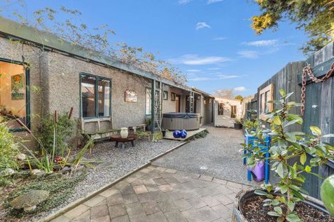 Photo of property in 1 Strachan Way, Highbury, Palmerston North, 4412