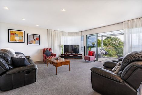 Photo of property in 40 Vipond Road, Stanmore Bay, Whangaparaoa, 0932