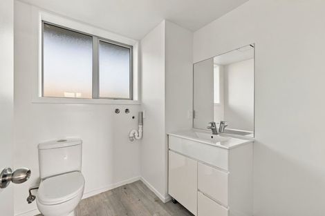 Photo of property in 4/52 North Avon Road, Richmond, Christchurch, 8013