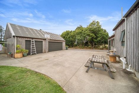 Photo of property in 22 Falls Road, Hunua, Papakura, 2583
