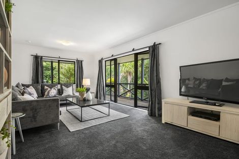 Photo of property in 109 Takahe Road, Titirangi, Auckland, 0604