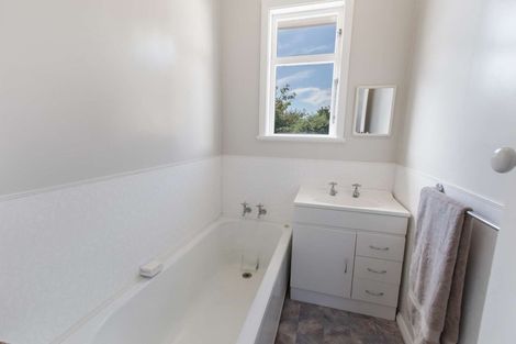 Photo of property in 2 Taupata Street, Castlecliff, Whanganui, 4501