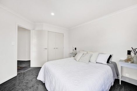 Photo of property in 1 Douglas Street, Hawera, 4610