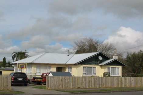 Photo of property in 77 Celia Street, Stratford, 4332