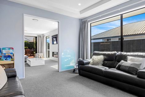 Photo of property in 209 Highsted Road, Casebrook, Christchurch, 8051