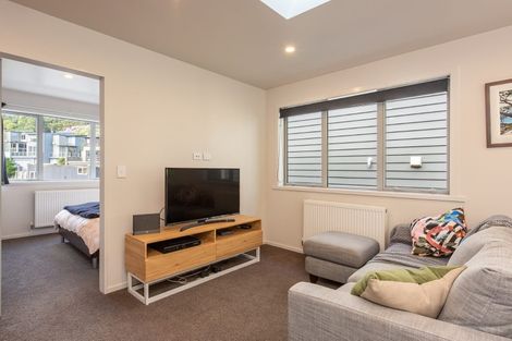 Photo of property in 14b Rarangi Way, Owhiro Bay, Wellington, 6023