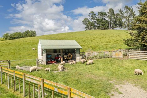 Photo of property in 1708 State Highway 2, Waipawa, 4275