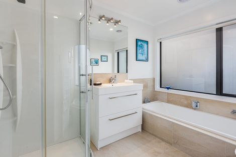 Photo of property in 24 Margaret Shields Avenue, Aotea, Porirua, 5024