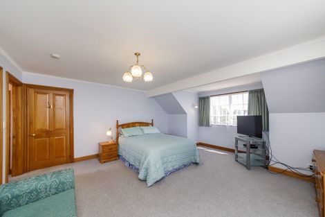 Photo of property in 153/155 High Street, Bulls, 4818