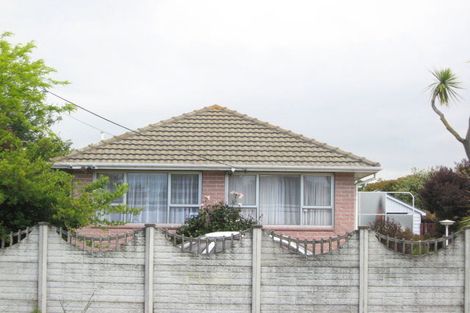 Photo of property in 3 Nugent Street, Aranui, Christchurch, 8061