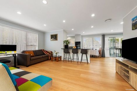 Photo of property in 6 Waari Avenue, Sunnyvale, Auckland, 0612