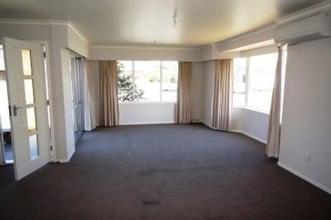 Photo of property in 8 Hegan Place, Rangiora, 7400