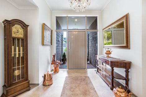 Photo of property in 9 Hollyford Place, Aotea, Porirua, 5024