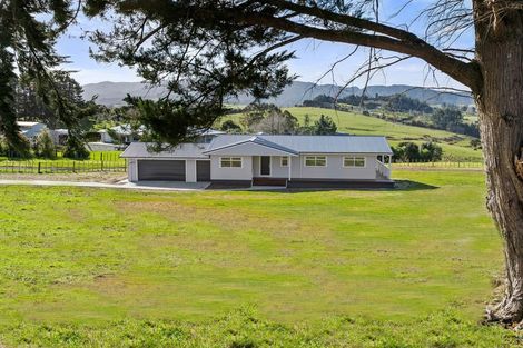 Photo of property in 35 Old Waipu Road North, Mangawhai, Kaiwaka, 0573