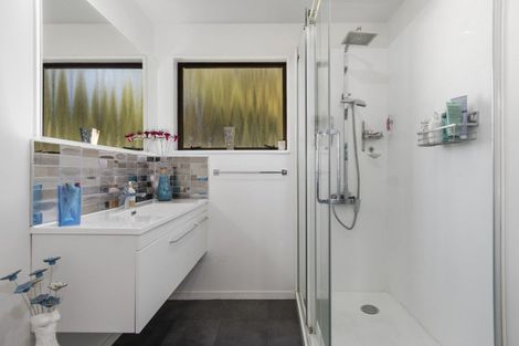 Photo of property in 20 Bellfield Place, Bethlehem, Tauranga, 3110