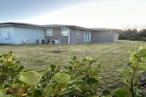 Photo of property in 30 Noumea Drive, Rangatira Park, Taupo, 3330