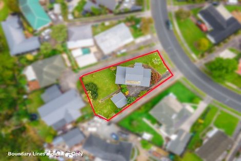 Photo of property in 109 Edgewater Drive, Pakuranga, Auckland, 2010