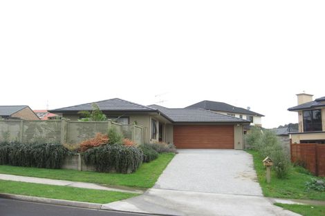 Photo of property in 19 Ysabel Crescent, The Gardens, Auckland, 2105
