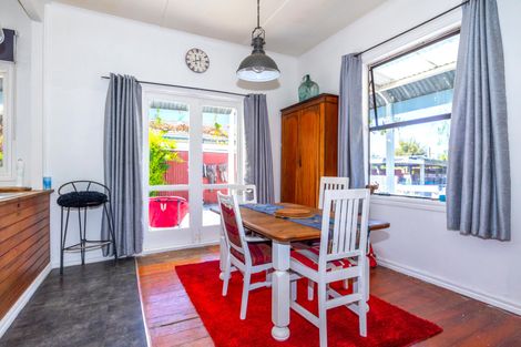 Photo of property in 3 Fergusson Street, Geraldine, 7930