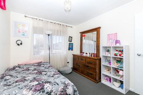 Photo of property in 7 Myrlene Place, Nawton, Hamilton, 3200