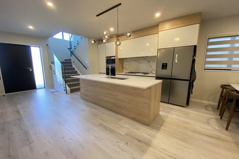 Photo of property in 13a Yule Place, Massey, Auckland, 0614